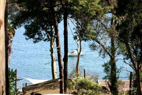 Property photo of 36 Robertson Road Scotland Island NSW 2105