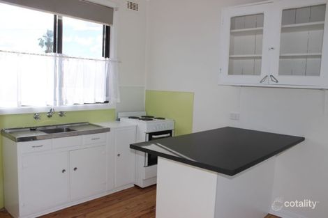 Property photo of 10 Croudace Road Tingira Heights NSW 2290