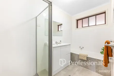 Property photo of 3/6-10 Hendy Road Buronga NSW 2739