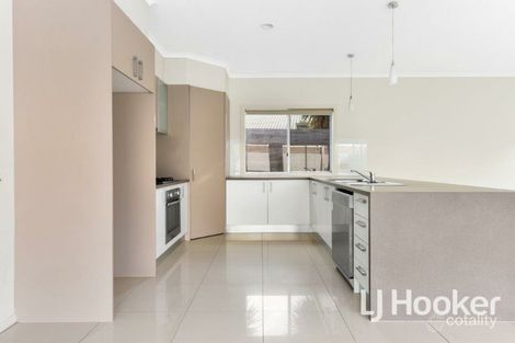Property photo of 9 Portland Road Pakenham VIC 3810