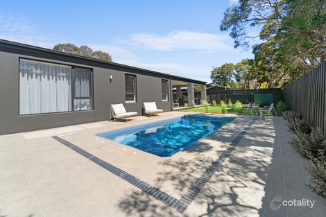 Property photo of 18 Centre Drive Rye VIC 3941