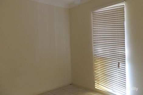 Property photo of 1/2 Expeller Court Emerald QLD 4720