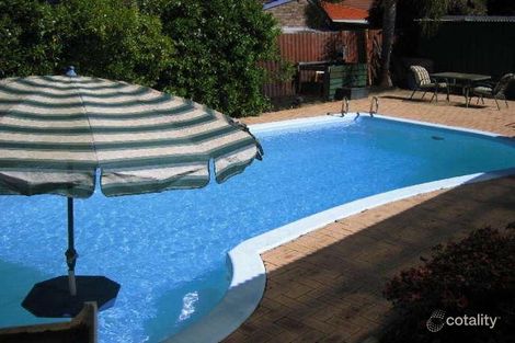 32 Carlyle Cres, Duncraig, WA 6023