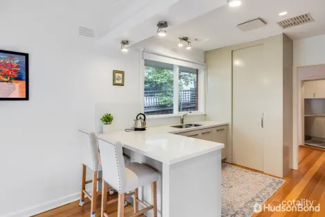 Property photo of 2 Viewpoint Road Balwyn North VIC 3104