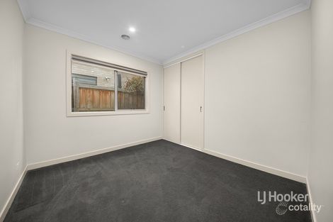 Property photo of 45 Carmen Road Point Cook VIC 3030