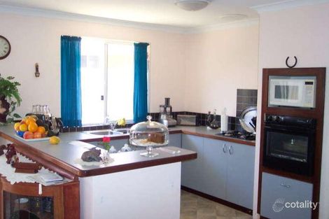 Property photo of 28 Mulloway Place Warnbro WA 6169