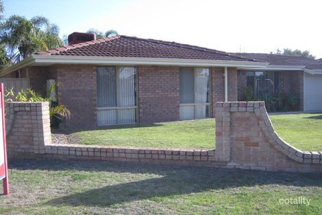 70 Forest Lakes Dr, Thornlie, WA 6108