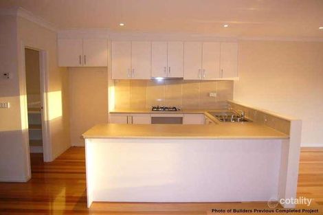 Property photo of 31 Hart Street Airport West VIC 3042
