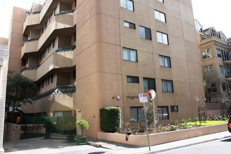 9/27 Queens Rd, Melbourne, VIC 3004