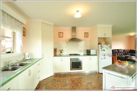 Property photo of 12 Dana Drive Devonport TAS 7310