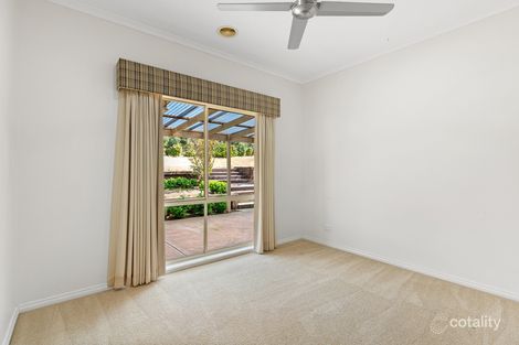 Property photo of 2 Larissa Close Romsey VIC 3434