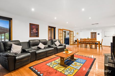 Property photo of 74 Landscape Drive Mooroolbark VIC 3138