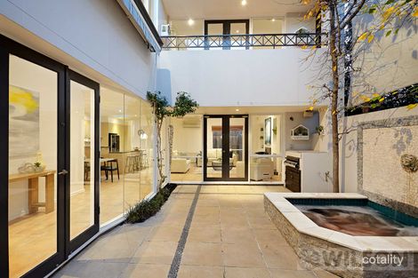 Property photo of 3 Mitford Place St Kilda VIC 3182