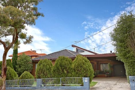 Property photo of 15 Winslow Crescent Deer Park VIC 3023