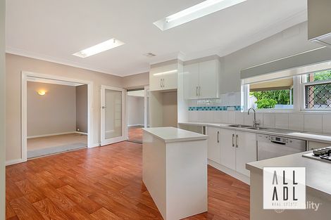 32 Maidos Gr, Valley View, SA 5093