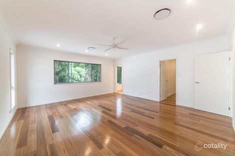 Property photo of 22 Nelson Place Carindale QLD 4152