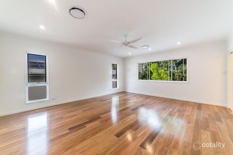 Property photo of 22 Nelson Place Carindale QLD 4152