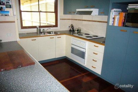 Property photo of 14 Carlyle Street Red Hill QLD 4059