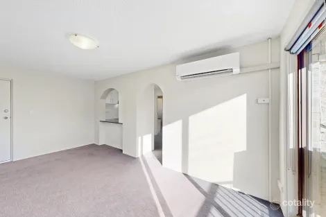 Property photo of 42/5 Crest Road Crestwood NSW 2620