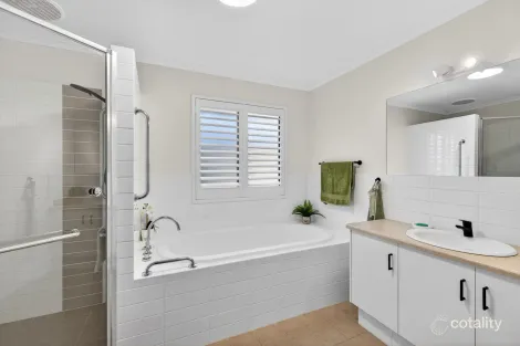 Property photo of 14 Harbour View Terrace Victor Harbor SA 5211