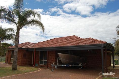 2/25 Seattle Ct, Quindalup, WA 6281