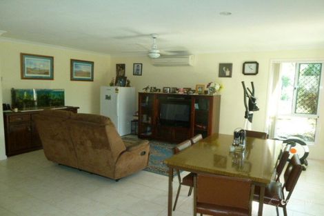 Property photo of 15 Robb Street Oakey QLD 4401