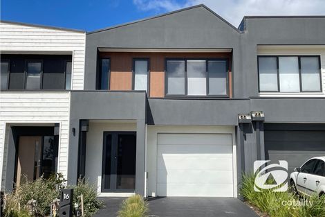 16 Borthwick Pde, Clyde North, VIC 3978