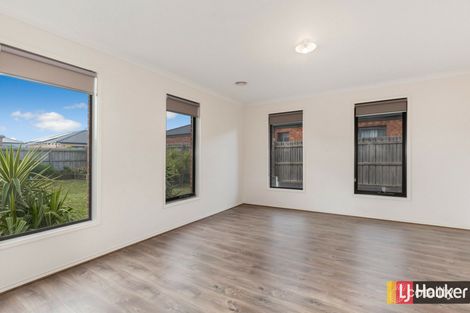 Property photo of 17 Watergum Way Wallan VIC 3756