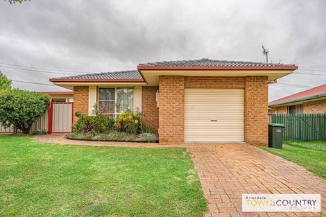 Property photo of 17 Ishbell Drive Armidale NSW 2350