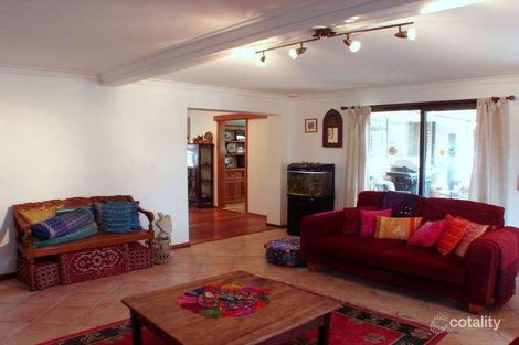 42 Glyde Rd, Lesmurdie, WA 6076