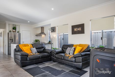 Property photo of 15 Egrove Lane Piara Waters WA 6112