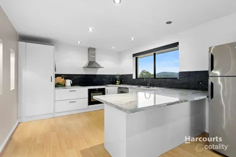 Property photo of 1 Ramsden Street Somerset TAS 7322