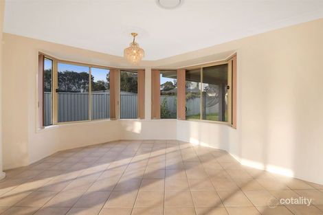Property photo of 4 Jenolan Court Wattle Grove NSW 2173