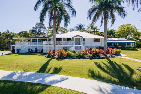 16 Hayward Rd, Lake Macdonald, QLD 4563