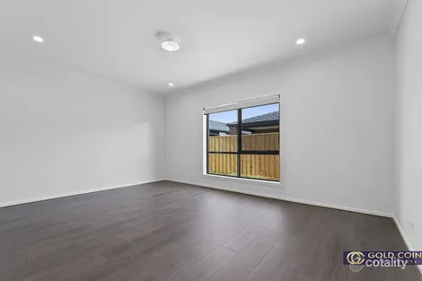 Property photo of 5 Camini Grove Truganina VIC 3029