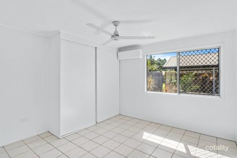 Property photo of 3 Ronto Close Manoora QLD 4870
