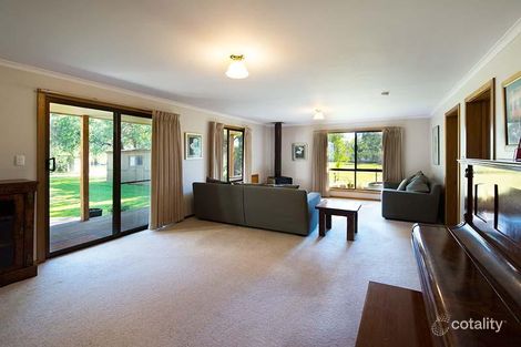 Property photo of 10 Yandoit Creek Road Yandoit VIC 3461