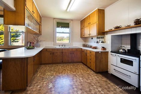 Property photo of 10 Yandoit Creek Road Yandoit VIC 3461
