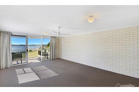 Property photo of 4/97 Esplanade Golden Beach QLD 4551