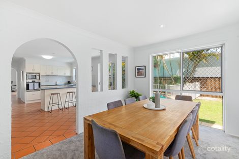 Property photo of 1 Hakea Court Palm Beach QLD 4221
