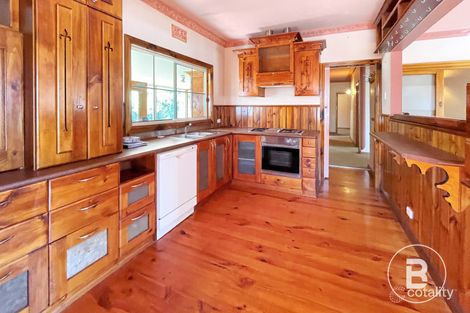 Property photo of 30 Grandview Grove Wendouree VIC 3355