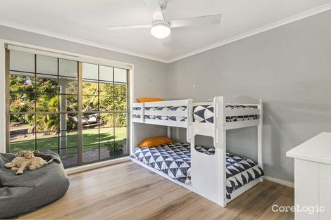 Property photo of 4 Hovea Place Bellbowrie QLD 4070