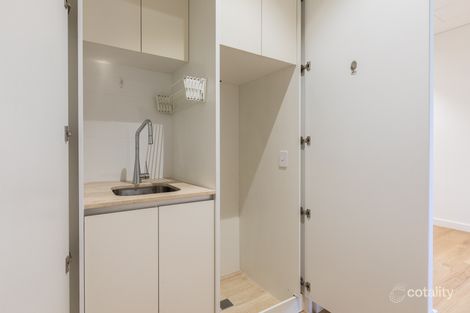 Property photo of 2/6 Tasker Place North Fremantle WA 6159