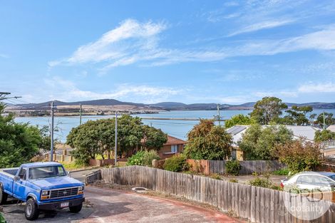 Property photo of 2/44 Lake Vue Parade Midway Point TAS 7171