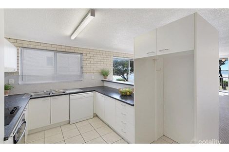 Property photo of 4/97 Esplanade Golden Beach QLD 4551