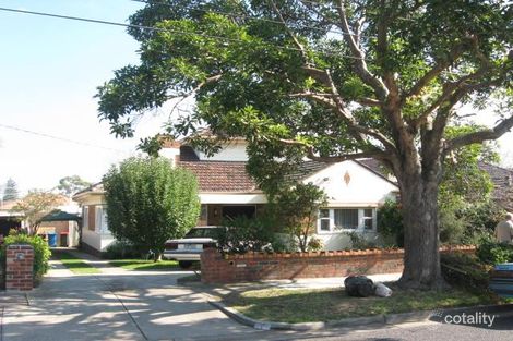 7 Stradbroke Ave, Brighton East, VIC 3187