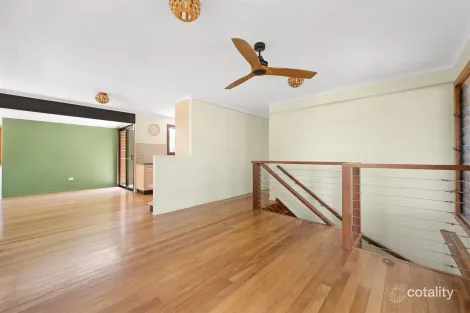 Property photo of 32 Mars Crescent Telina QLD 4680