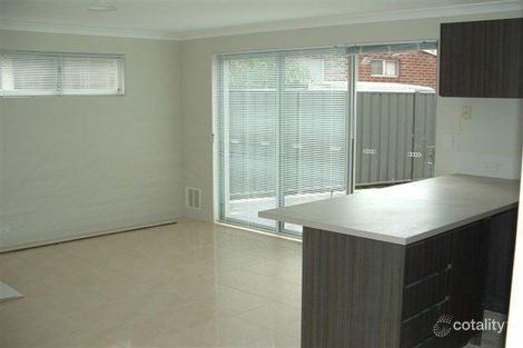 Property photo of 1/1 Wroxton Street Midland WA 6056