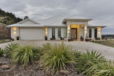 Property photo of 30 Reuchle Road Glencoe QLD 4352