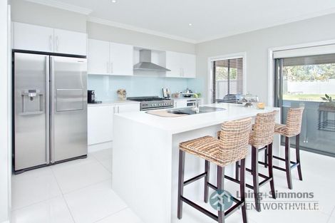 Property photo of 58 Rowley Street Pendle Hill NSW 2145